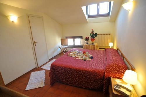 Hotel Delizia Genovese Montecatini Terme Bagian luar foto
